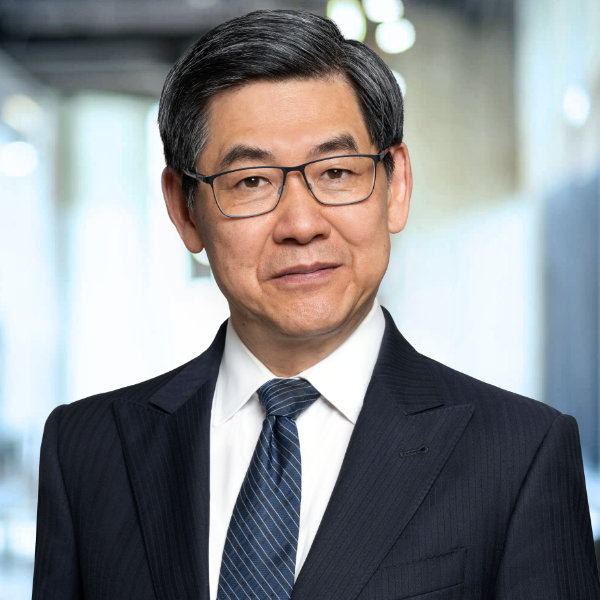 Photo of Dr. Sean X. Zhang